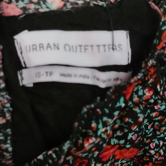 Adorable summer dress - Picture 3 of 3